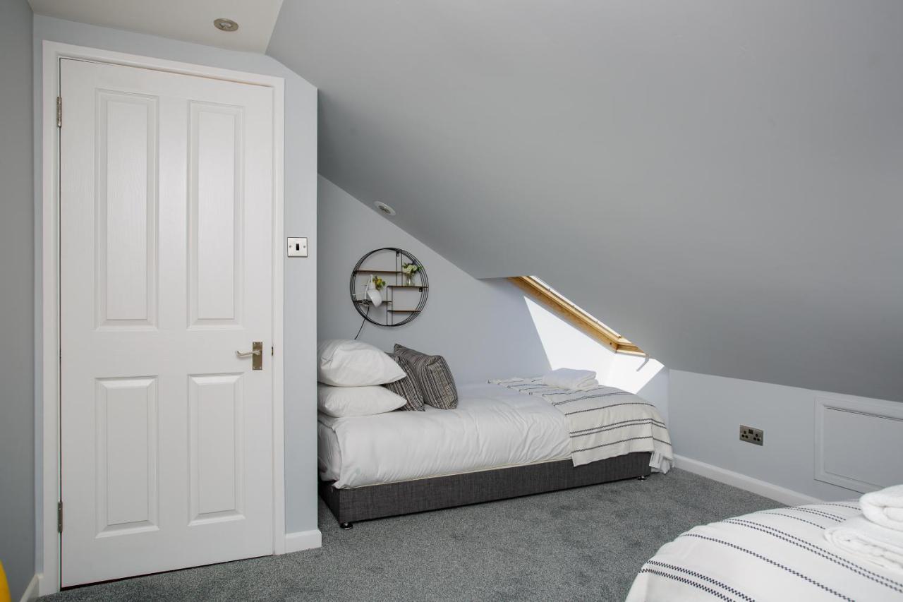 Stopover At Orchard Loft, Cosy And Convenient Portsmouth Exterior photo