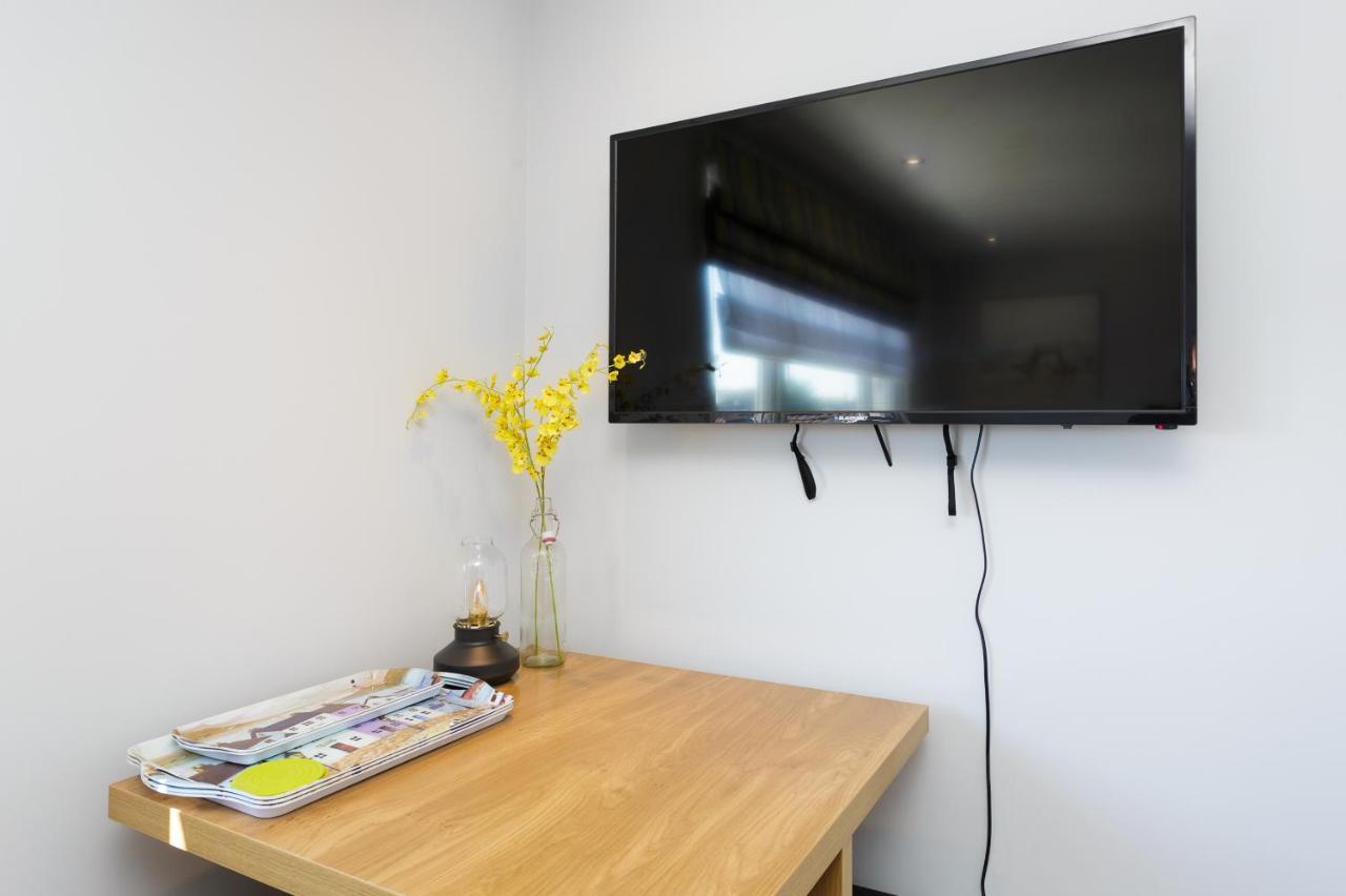 Stopover At Orchard Loft, Cosy And Convenient Portsmouth Exterior photo