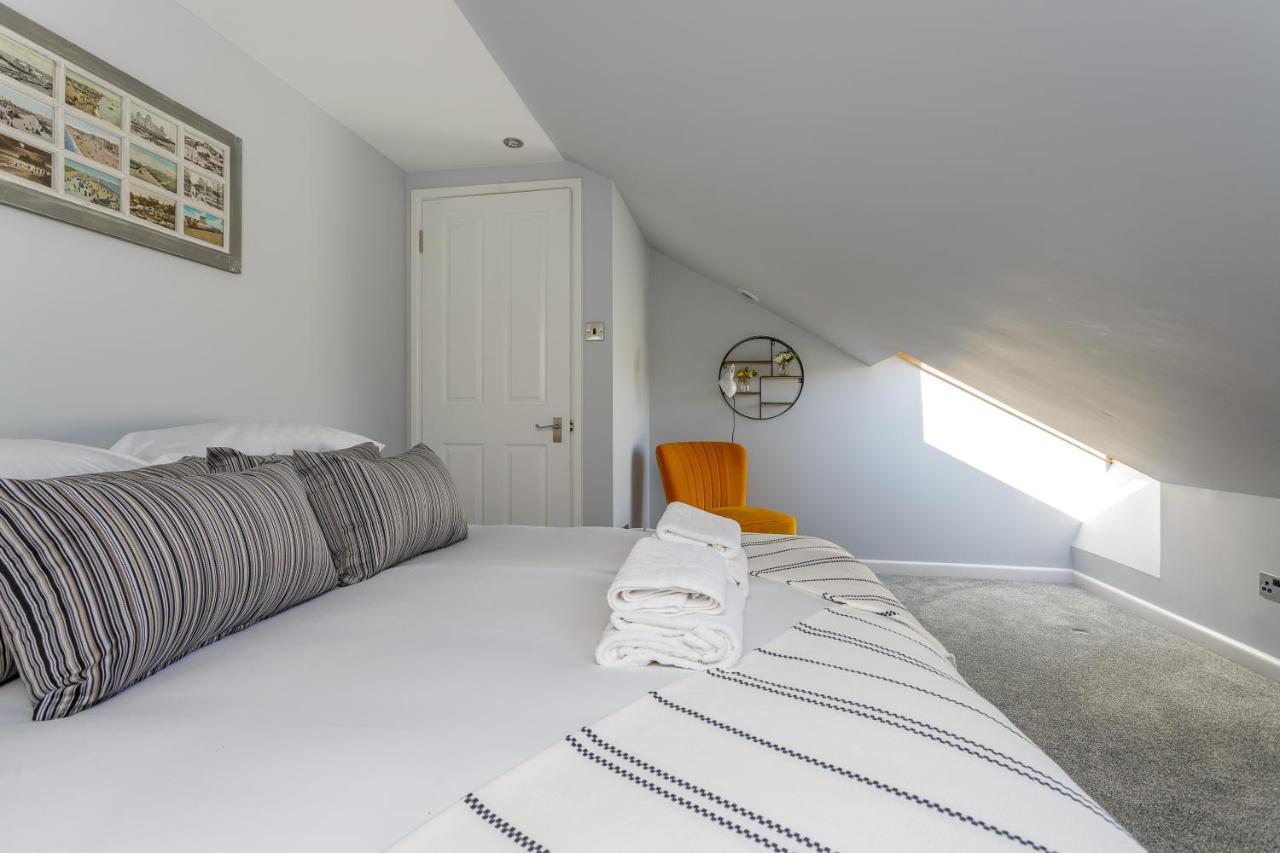 Stopover At Orchard Loft, Cosy And Convenient Portsmouth Exterior photo